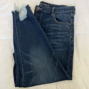 Curvy Cropped Hi-Rise Jeans